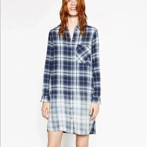Zara Basic Women's Plaid Light Flannel Shirt Dress Blue White Ombre Star Patch